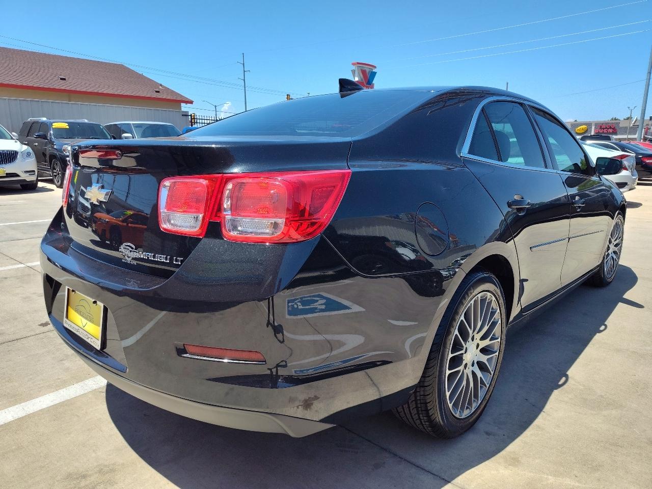 Chevrolet Malibu 2LT 4D Sedan 2015