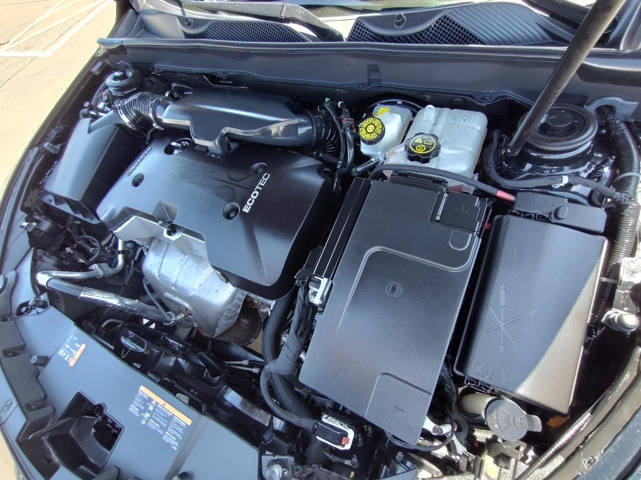 Chevrolet Malibu 2LT 4D Sedan 2015