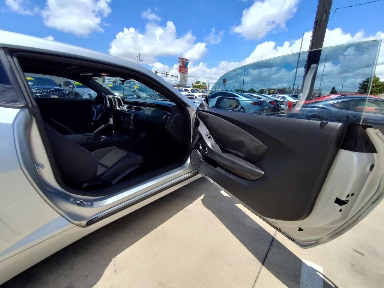 Chevrolet Camaro Coupe 1LT 2014