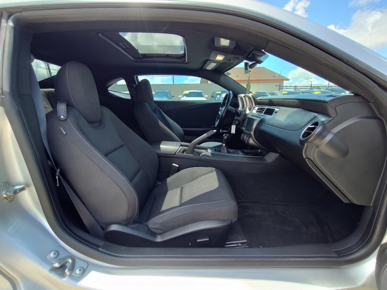 Chevrolet Camaro Coupe 1LT 2014