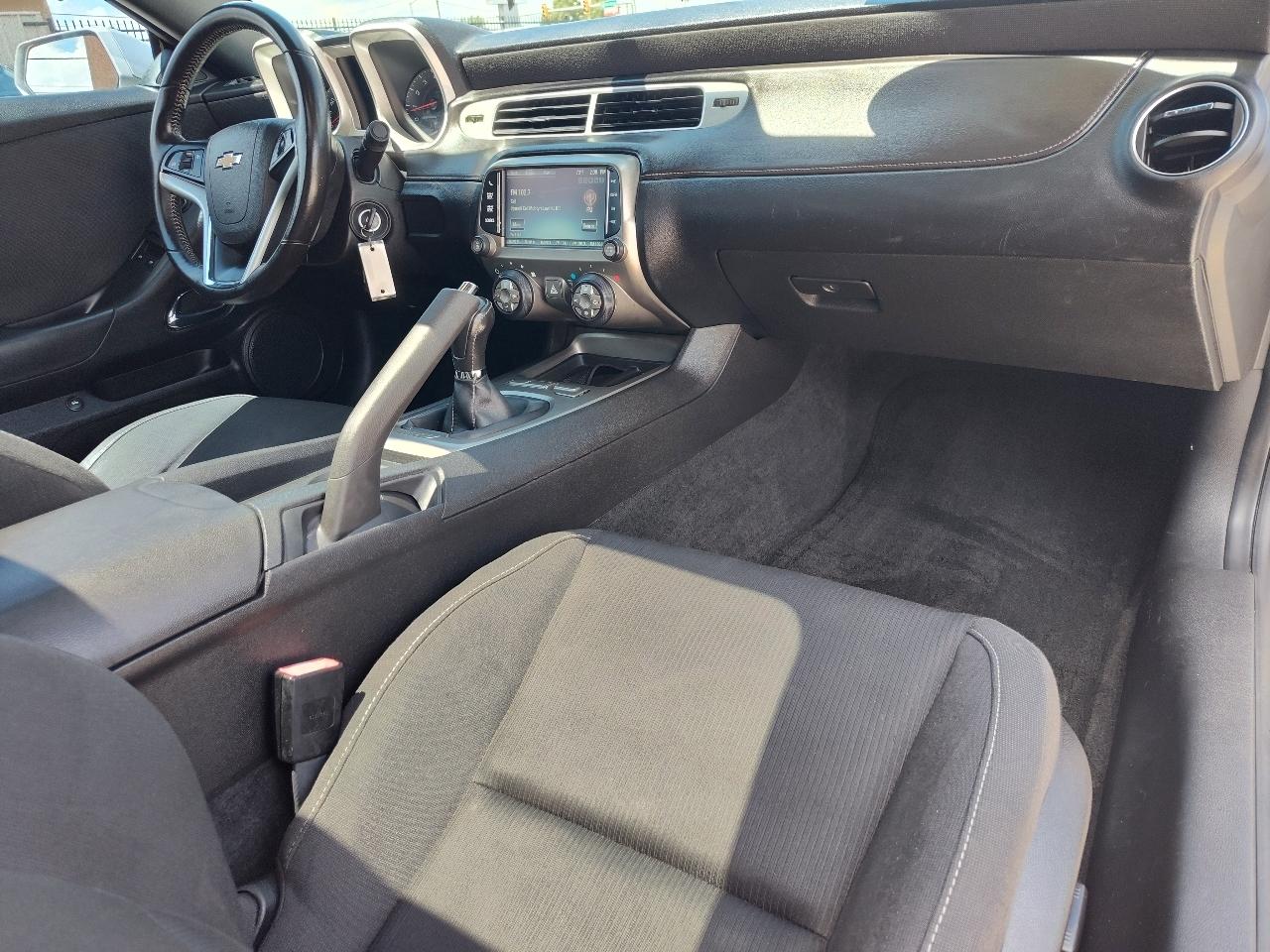 Chevrolet Camaro Coupe 1LT 2014