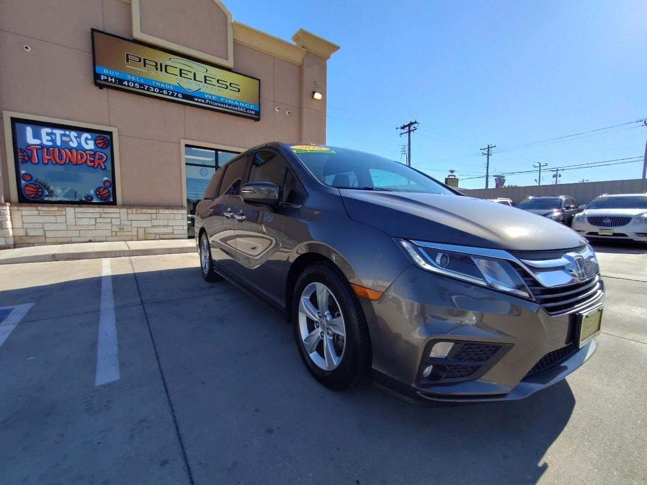 Honda Odyssey EX-L w/ DVD and Navigation 2018