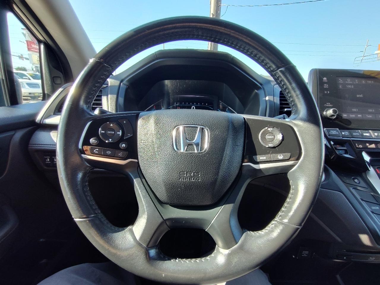 Honda Odyssey EX-L w/ DVD and Navigation 2018