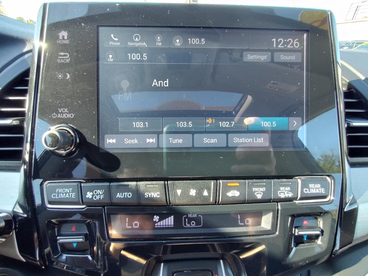 Honda Odyssey EX-L w/ DVD and Navigation 2018