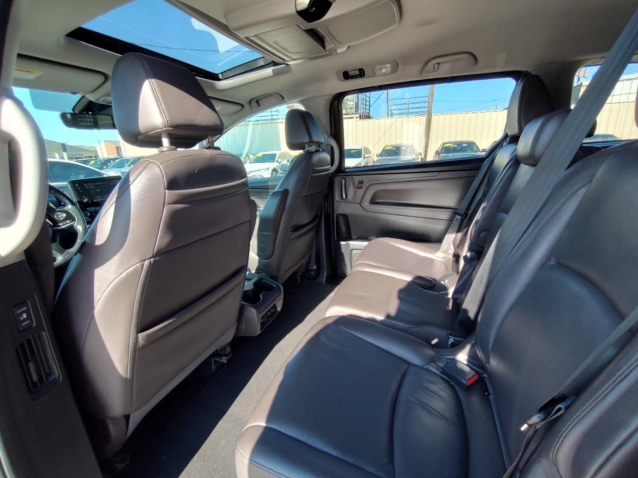 Honda Odyssey EX-L w/ DVD and Navigation 2018