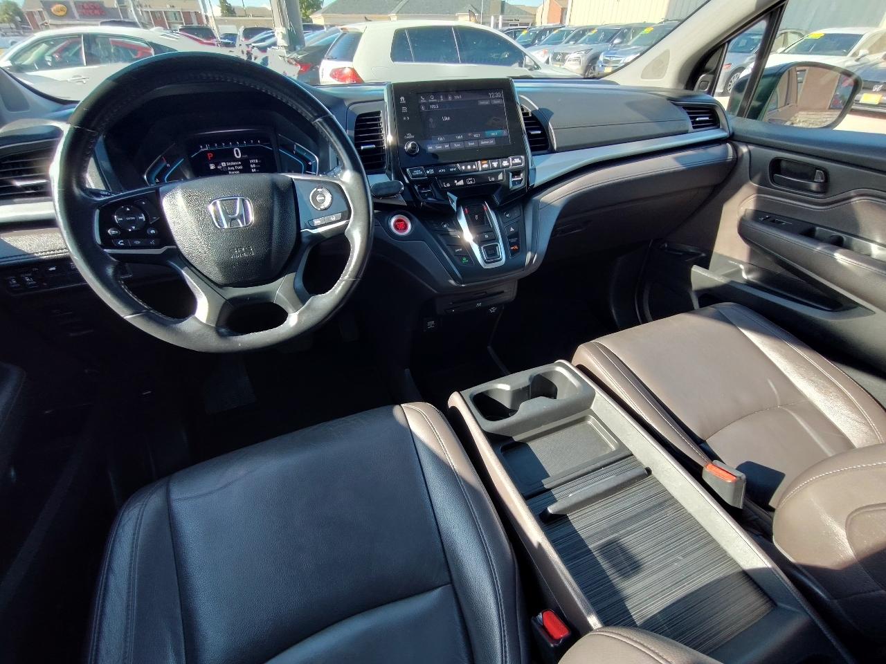 Honda Odyssey EX-L w/ DVD and Navigation 2018