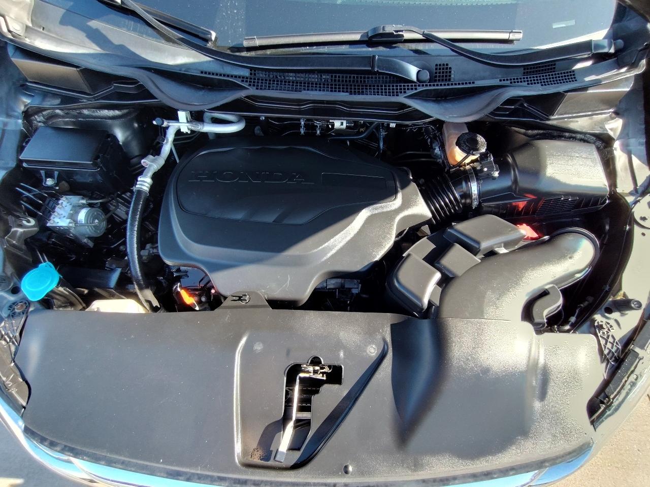 Honda Odyssey EX-L w/ DVD and Navigation 2018