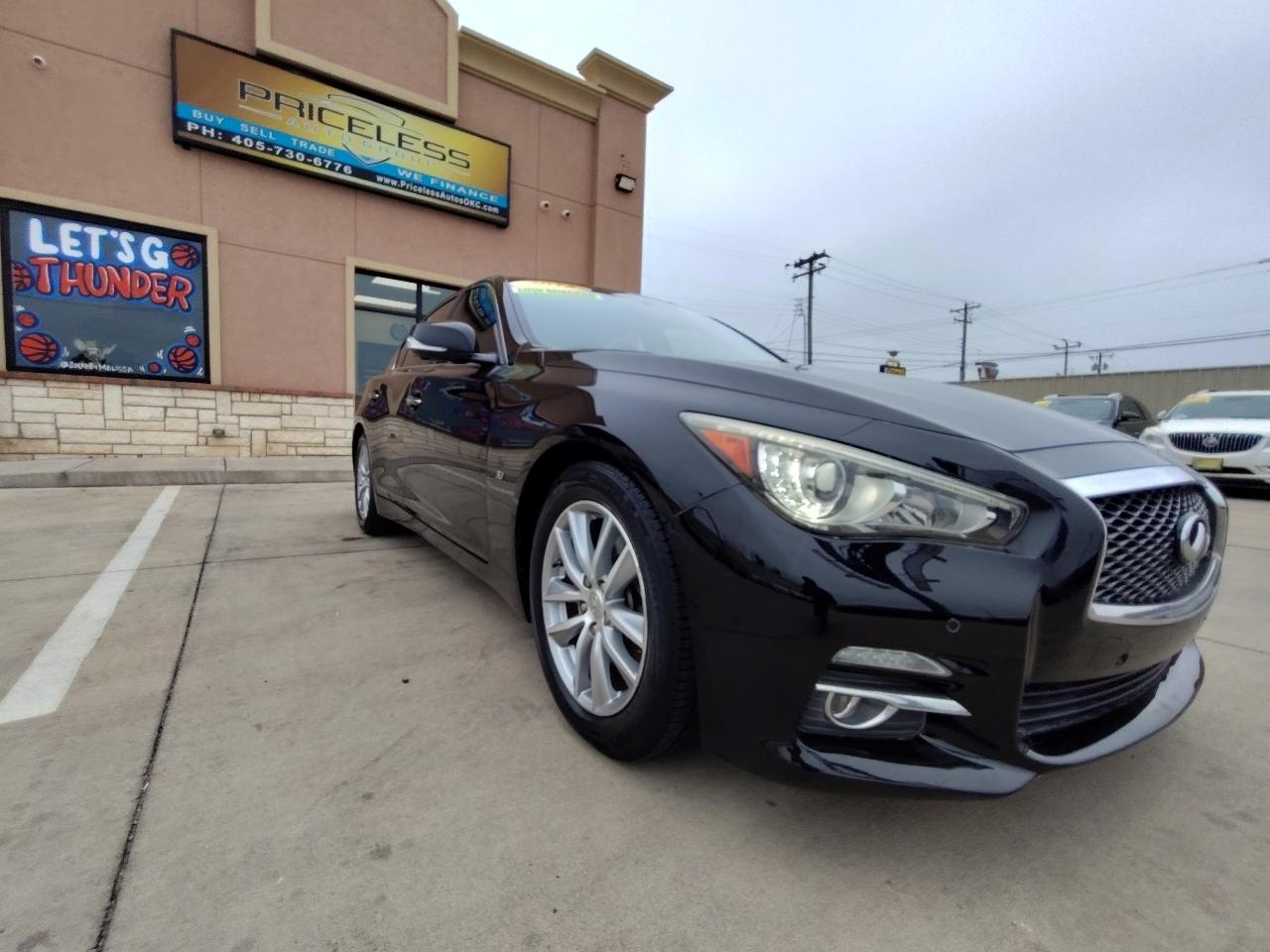 Infiniti Q50 Premium 4D Sedan 2015
