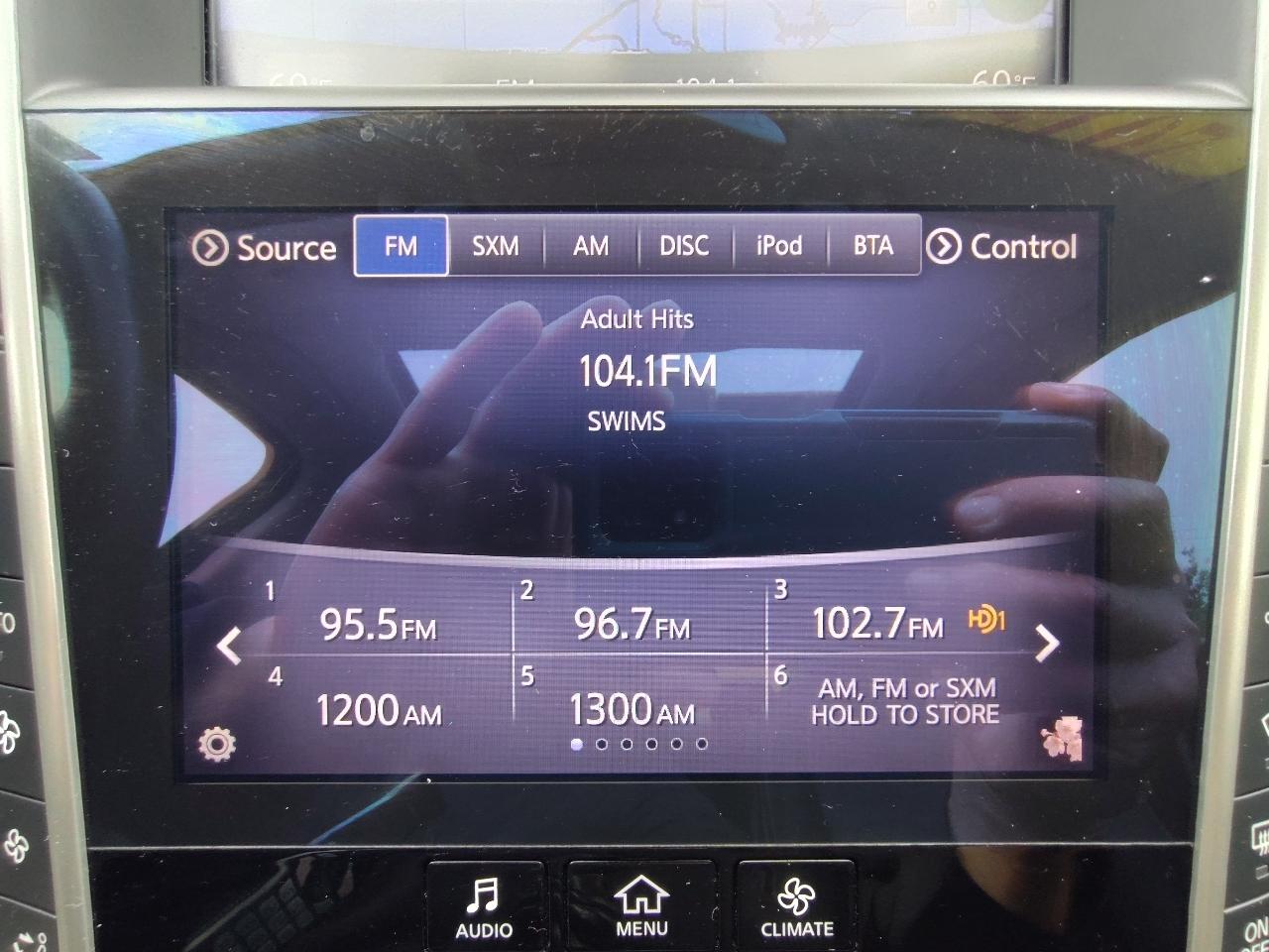 Infiniti Q50 Premium 4D Sedan 2015