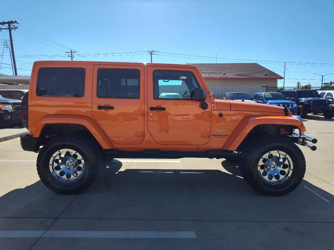 Jeep Wrangler Unlimited Sahara 4WD 2012