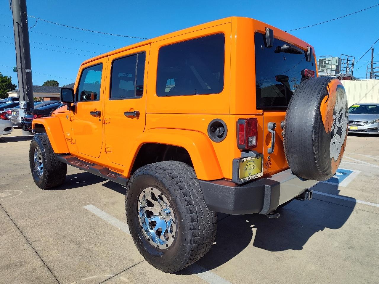 Jeep Wrangler Unlimited Sahara 4WD 2012