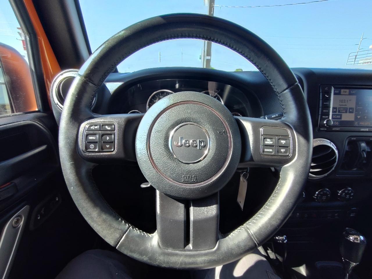 Jeep Wrangler Unlimited Sahara 4WD 2012