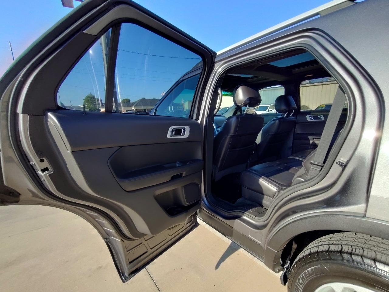 Ford Explorer XLT 4WD 2013