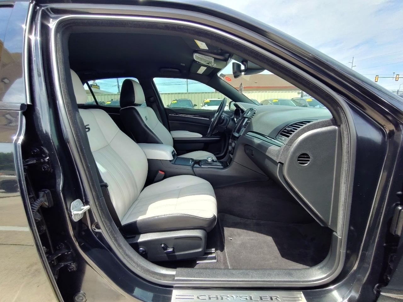 Chrysler 300 S V6 2018