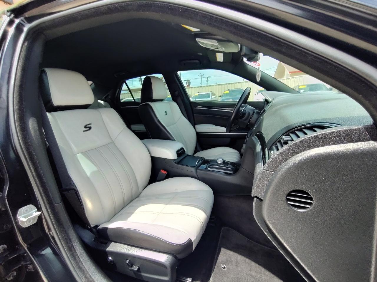Chrysler 300 S V6 2018
