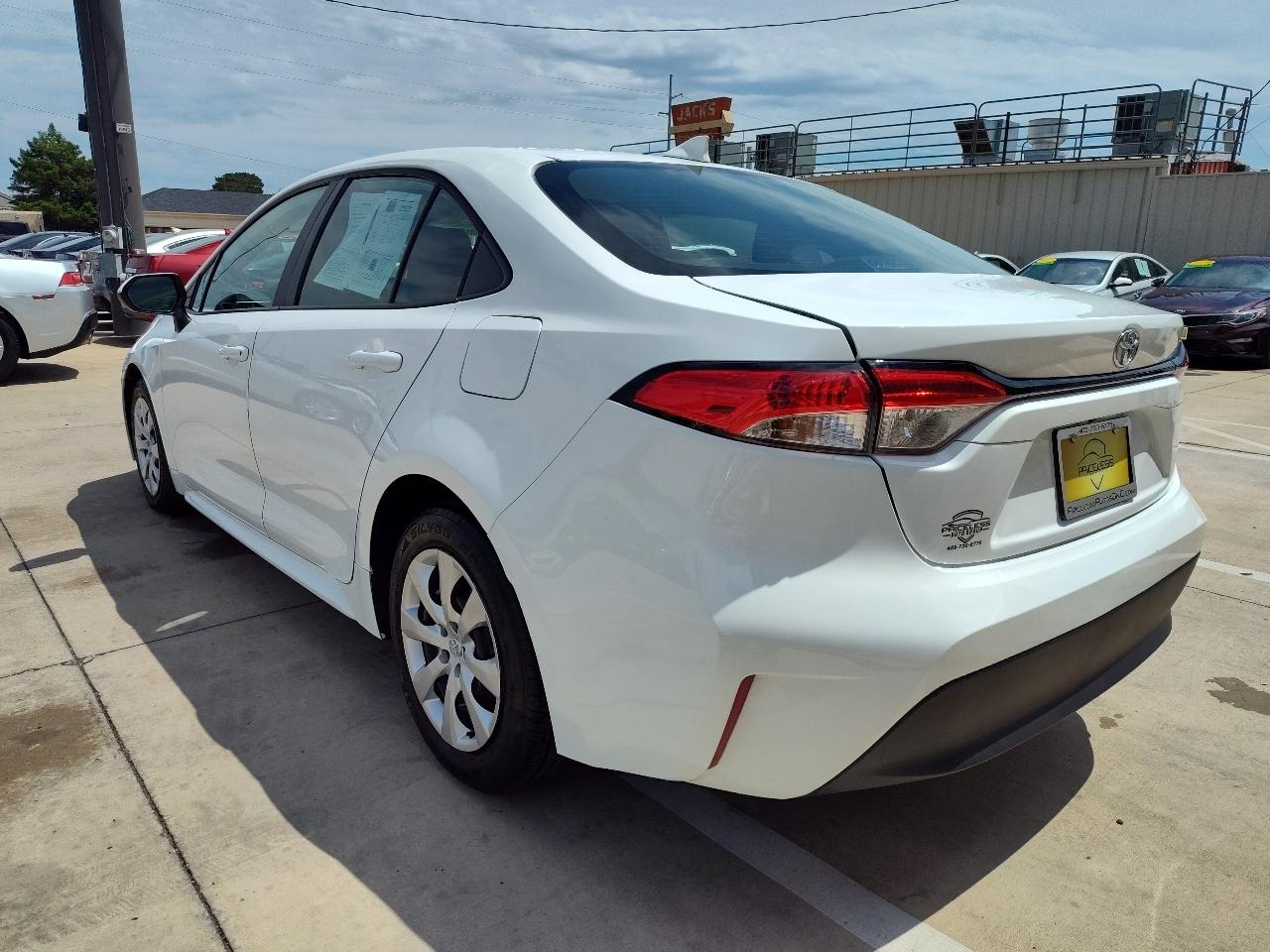 Toyota Corolla LE 2025