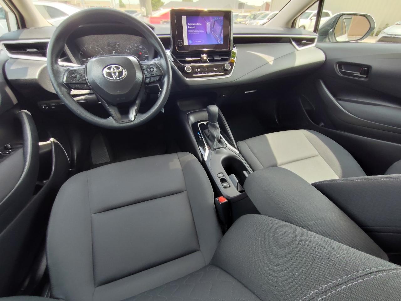 Toyota Corolla LE 2025