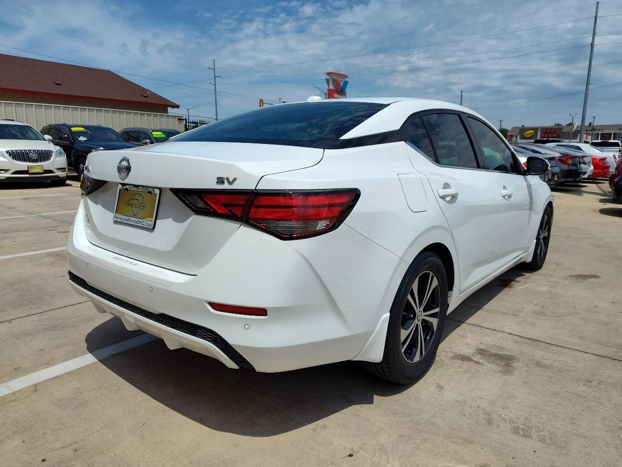 Nissan Sentra SV 4D Sedan 2021