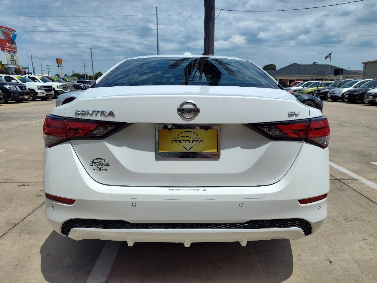 Nissan Sentra SV 4D Sedan 2021