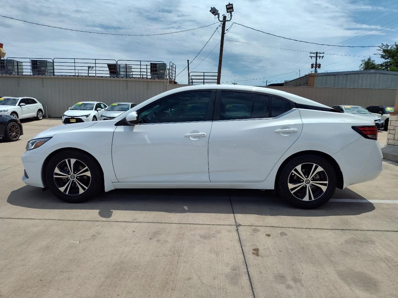 Nissan Sentra SV 4D Sedan 2021