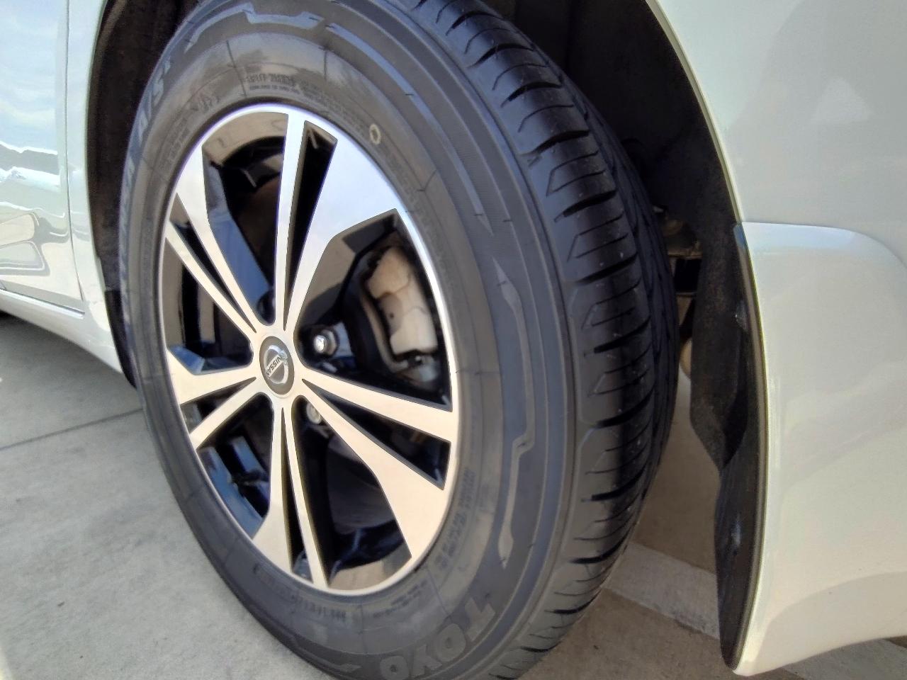 Nissan Sentra SV 4D Sedan 2021