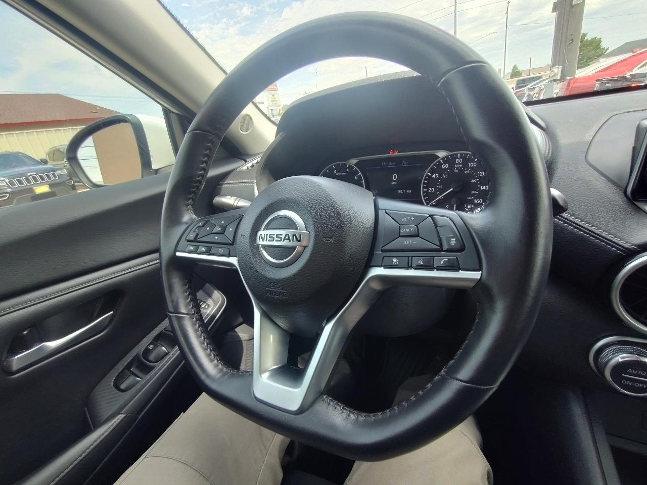 Nissan Sentra SV 4D Sedan 2021