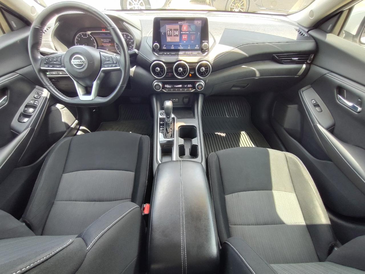 Nissan Sentra SV 4D Sedan 2021
