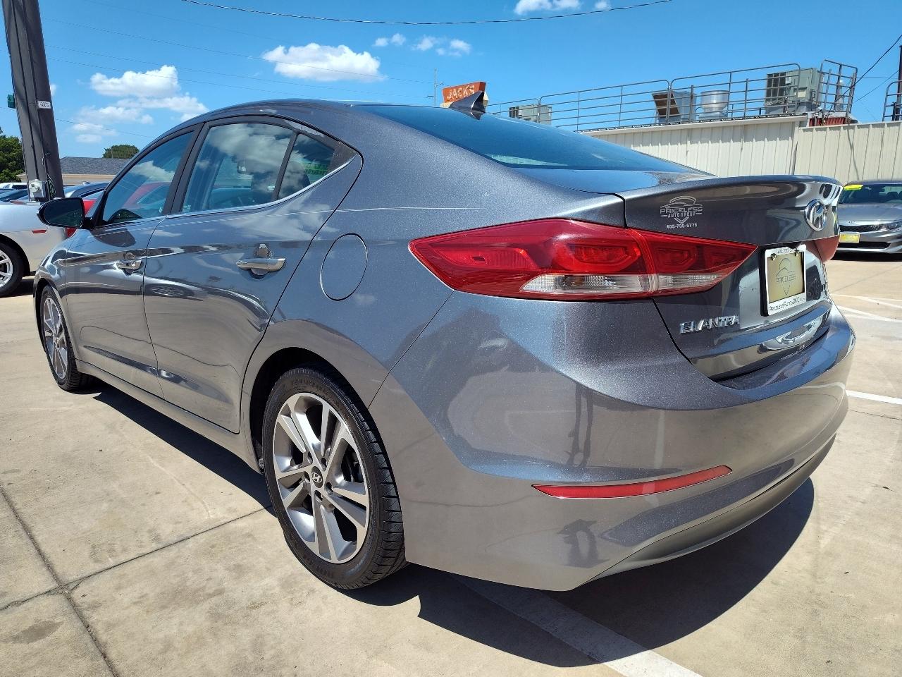 Hyundai Elantra 4dr Sdn Auto Limited Ultimate *Ltd Avail* 2018