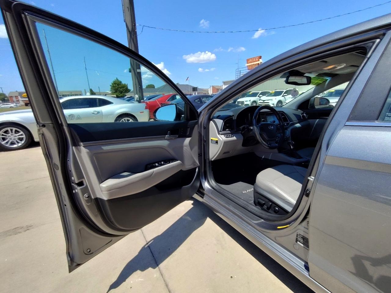 Hyundai Elantra 4dr Sdn Auto Limited Ultimate *Ltd Avail* 2018