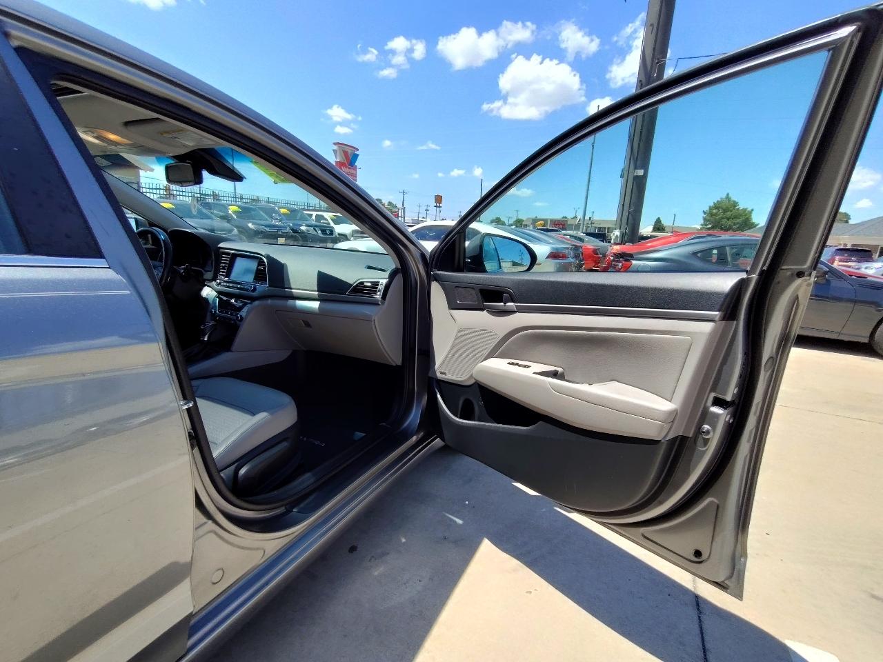 Hyundai Elantra 4dr Sdn Auto Limited Ultimate *Ltd Avail* 2018