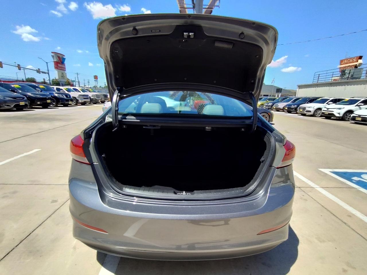 Hyundai Elantra 4dr Sdn Auto Limited Ultimate *Ltd Avail* 2018