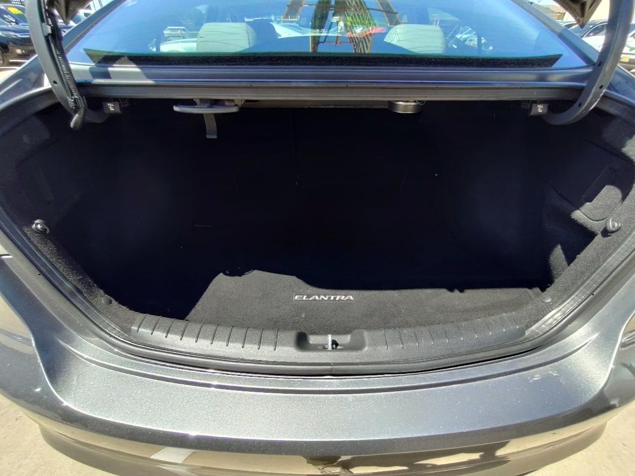Hyundai Elantra 4dr Sdn Auto Limited Ultimate *Ltd Avail* 2018