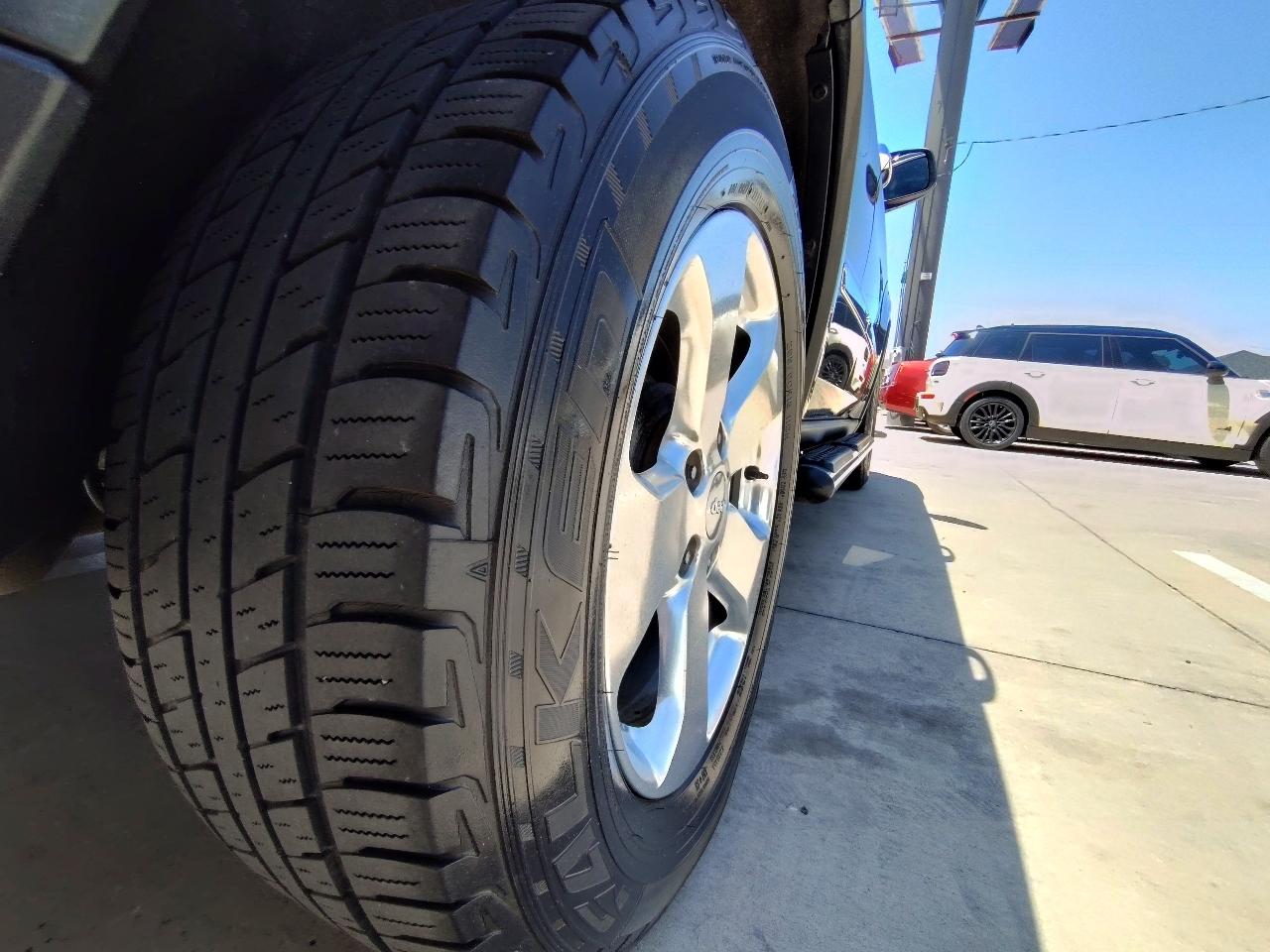 Jeep Grand Cherokee Limited 4x2 2013
