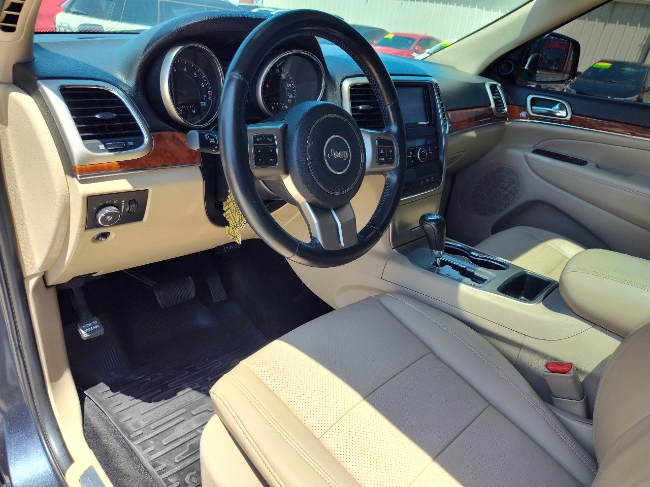 Jeep Grand Cherokee Limited 4x2 2013