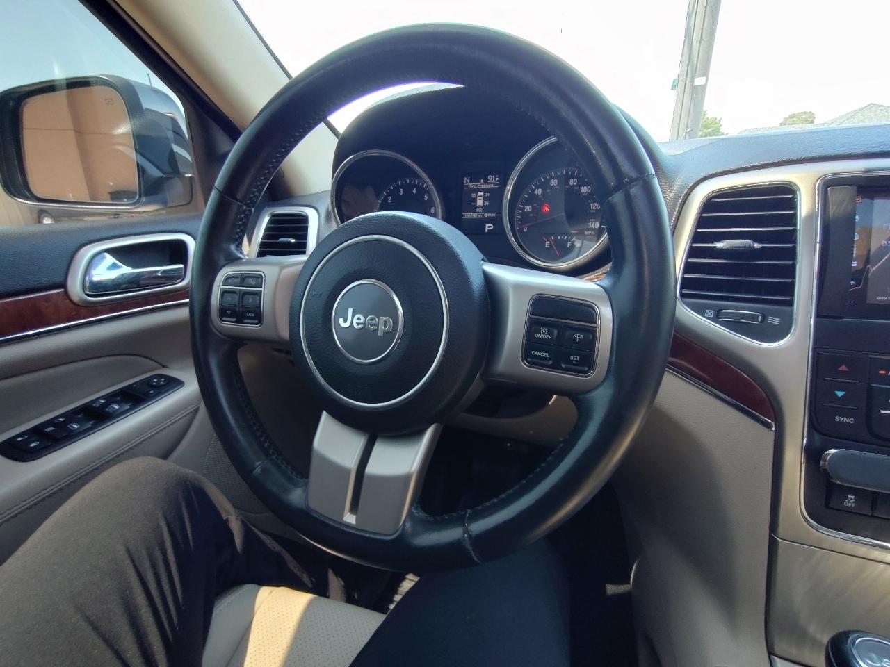 Jeep Grand Cherokee Limited 4x2 2013