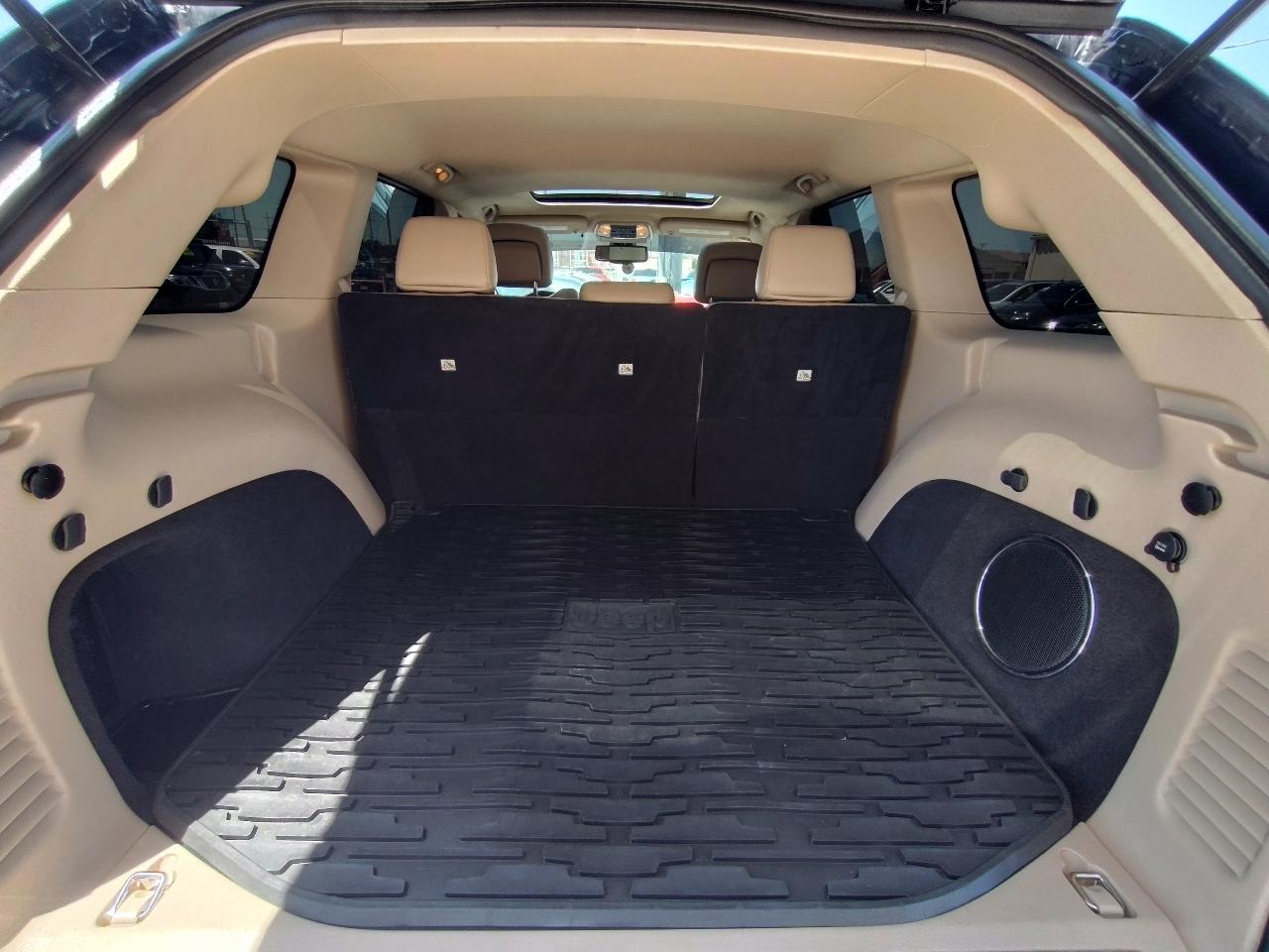 Jeep Grand Cherokee Limited 4x2 2013