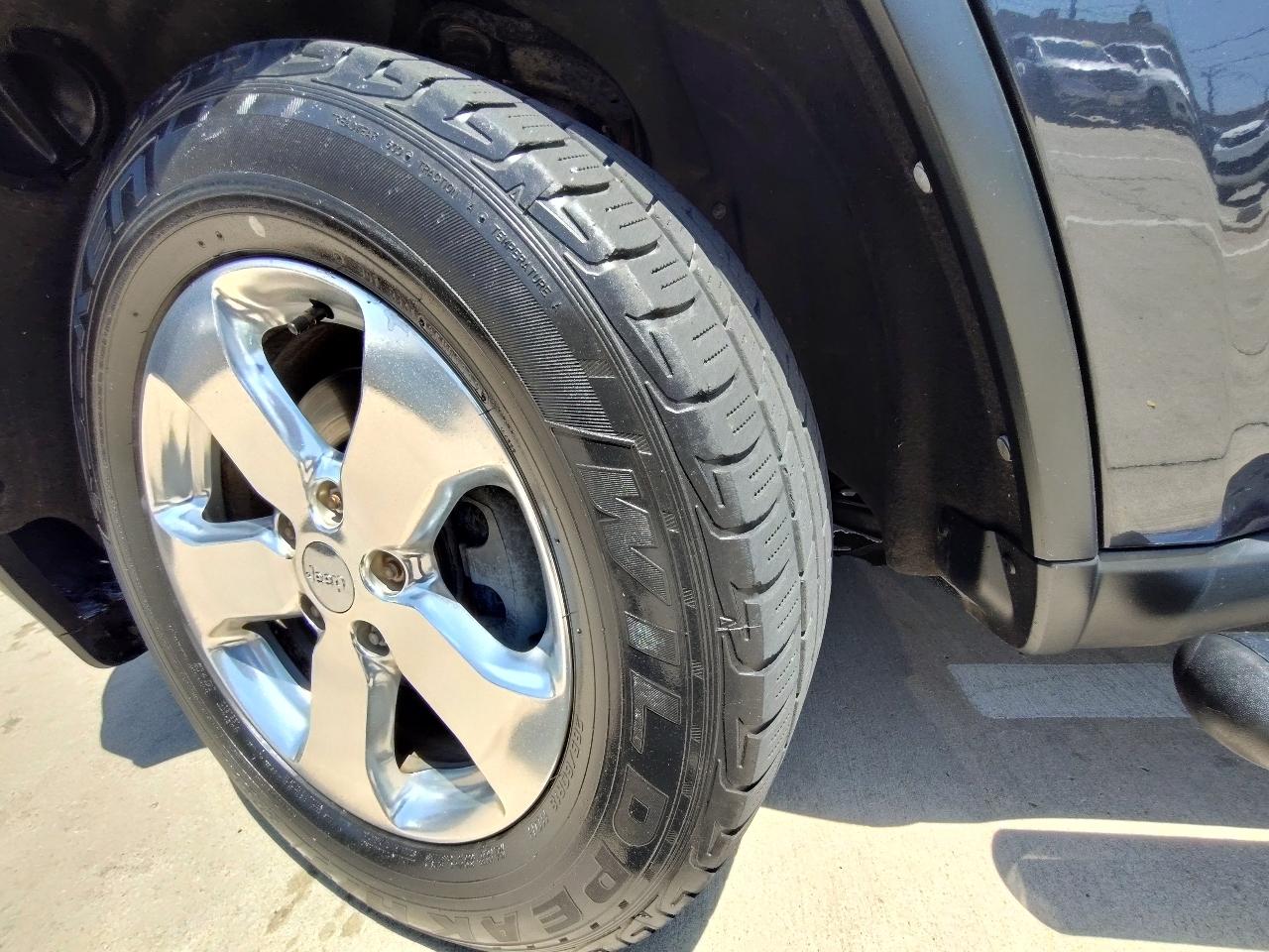 Jeep Grand Cherokee Limited 4x2 2013