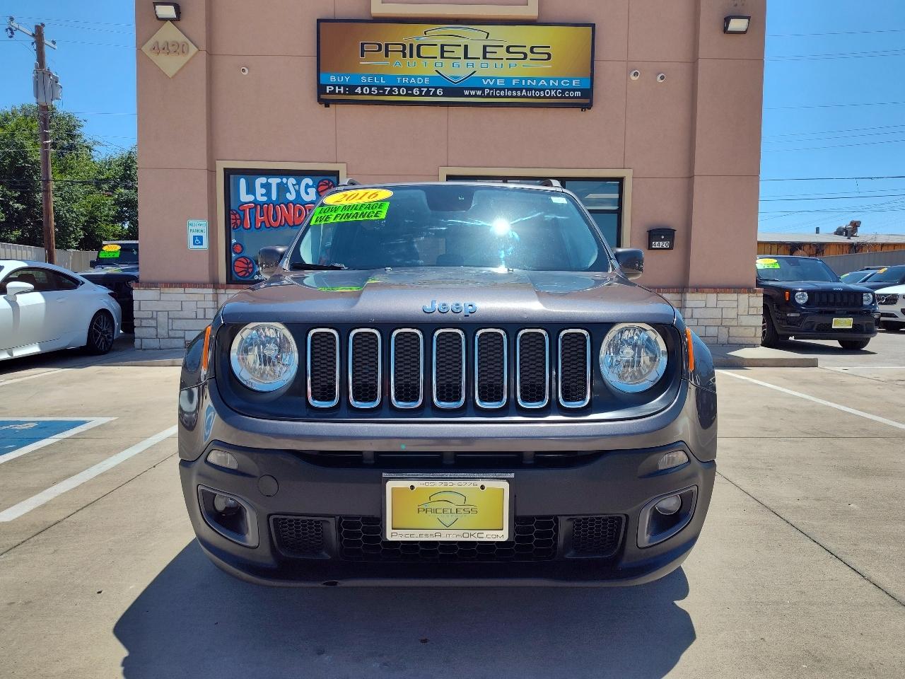 Jeep Renegade Latitude FWD 2016