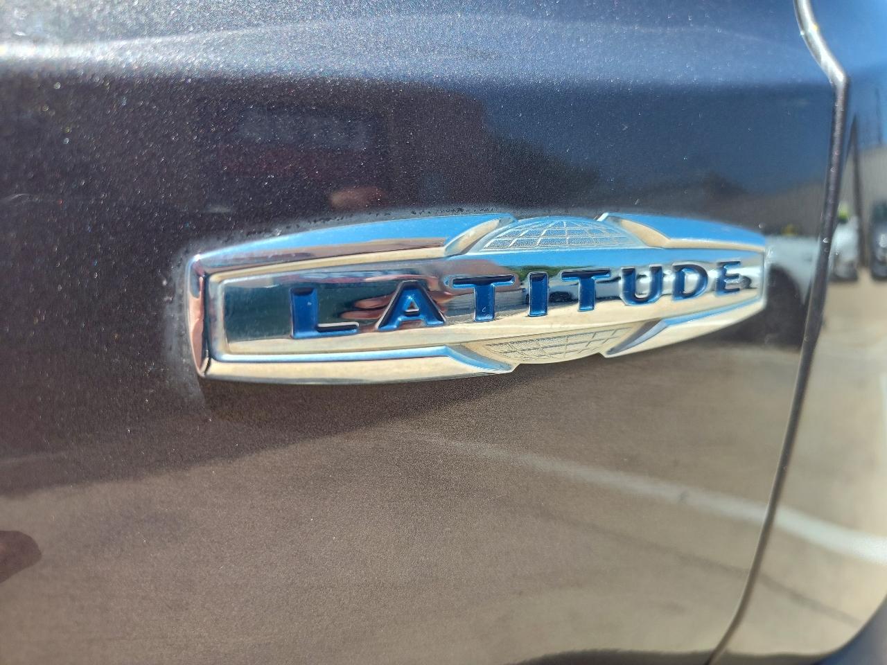 Jeep Renegade Latitude FWD 2016