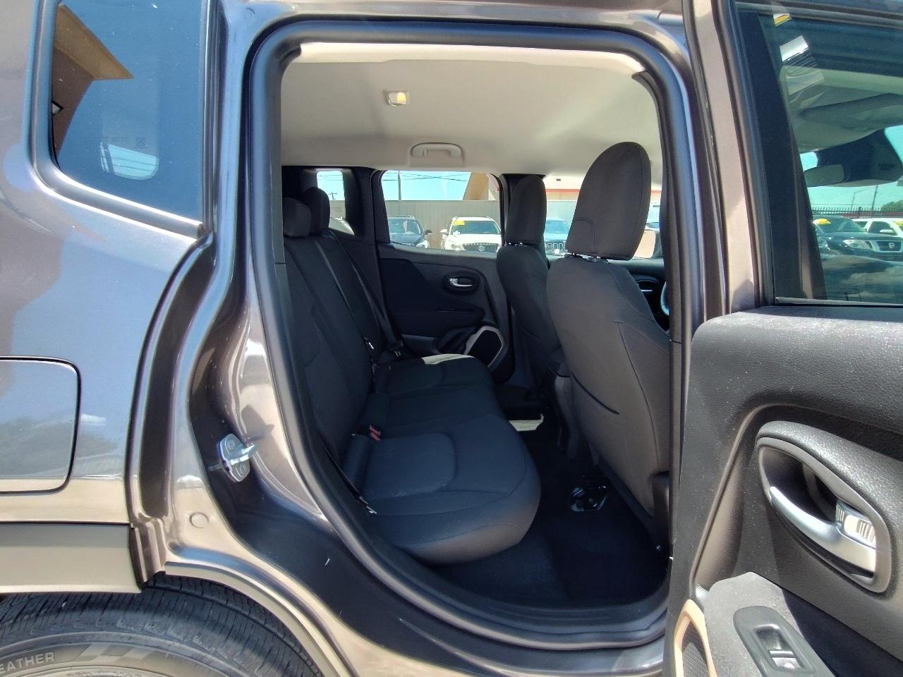 Jeep Renegade Latitude FWD 2016