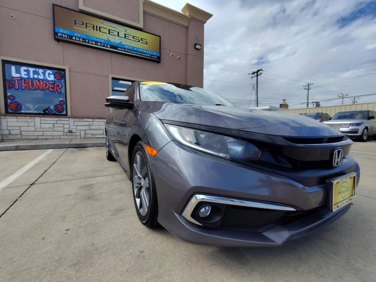 Honda Civic EX coupe 2019