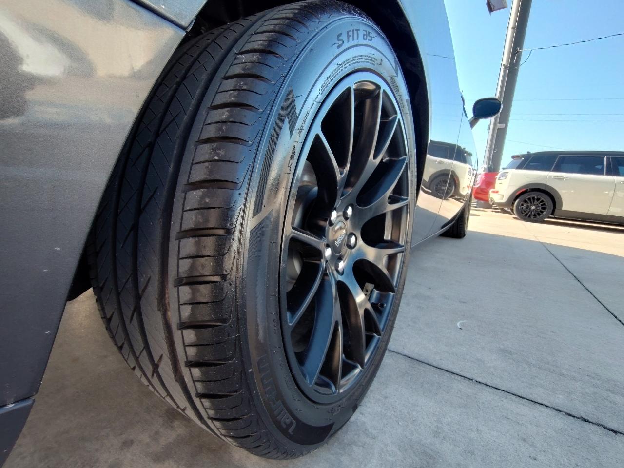 Dodge Challenger R/T Plus 2015