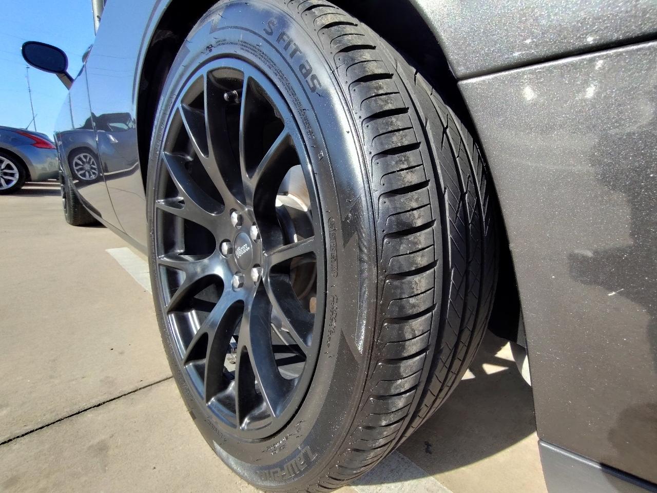 Dodge Challenger R/T Plus 2015