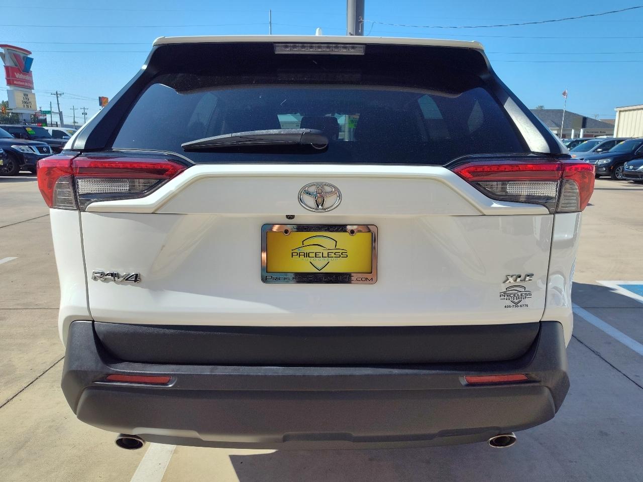 Toyota RAV4 XLE 2019