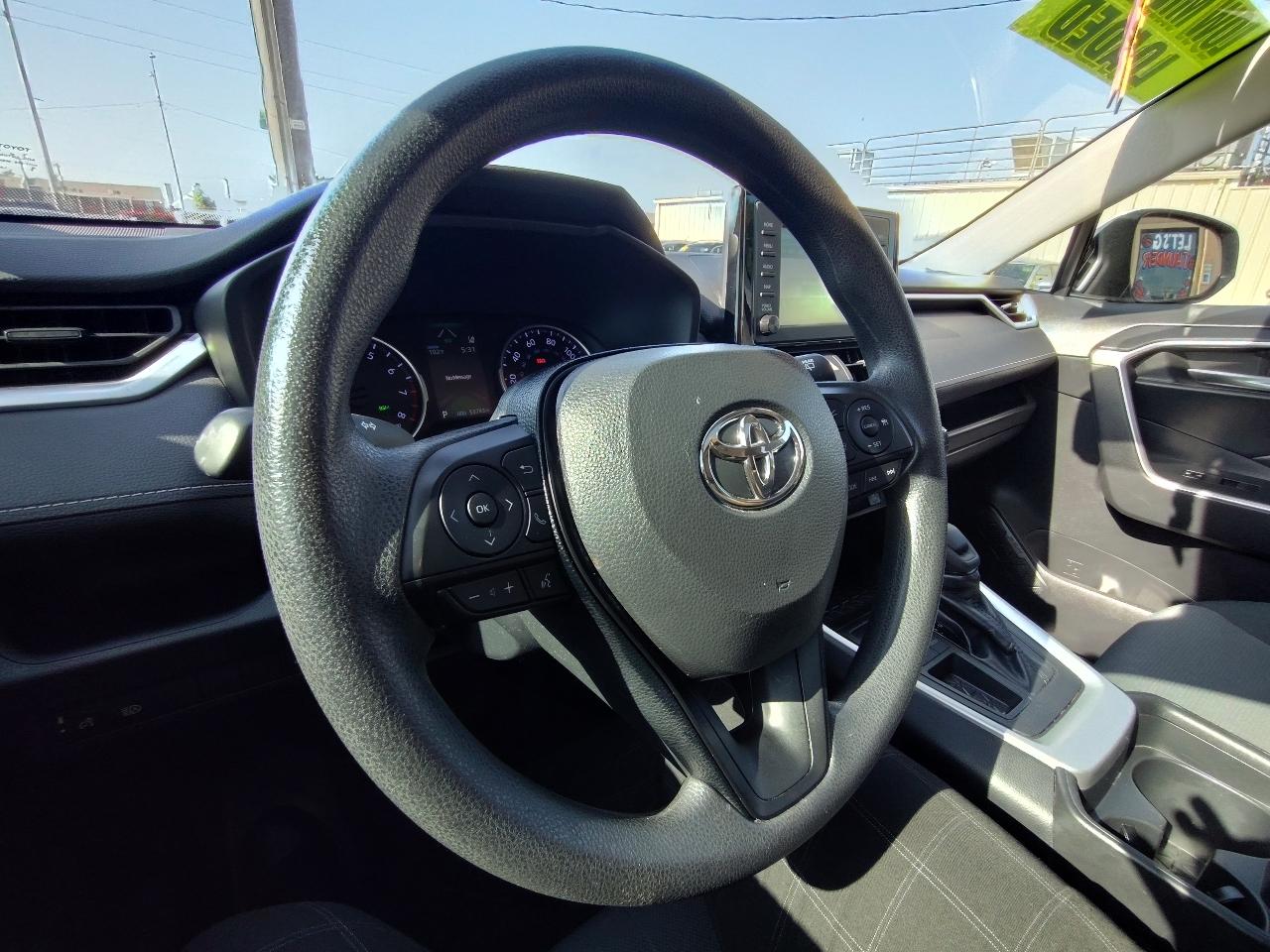 Toyota RAV4 XLE 2019