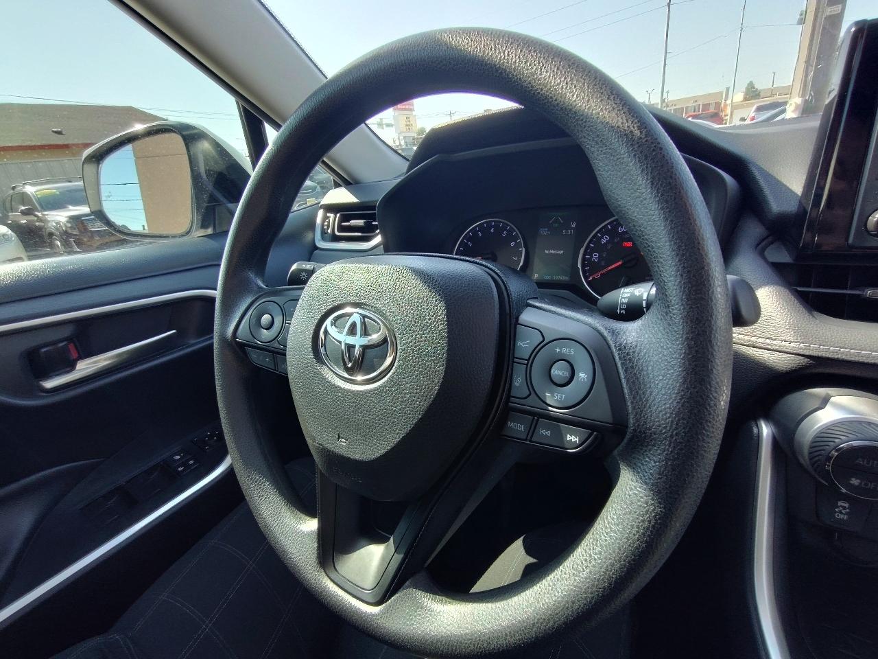 Toyota RAV4 XLE 2019