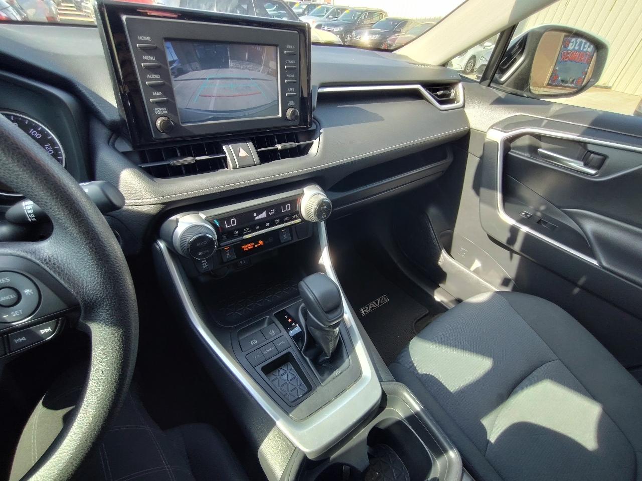 Toyota RAV4 XLE 2019