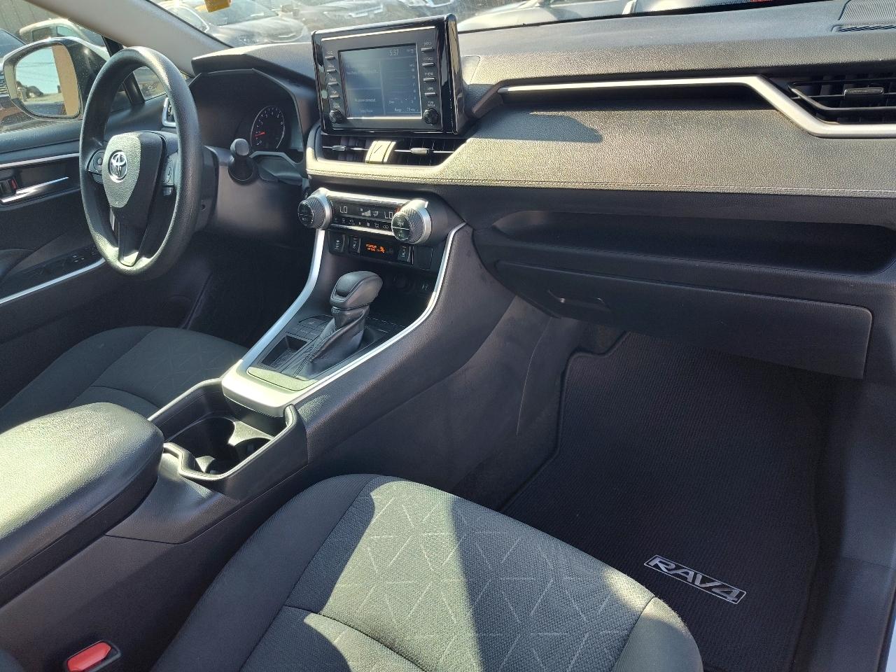 Toyota RAV4 XLE 2019