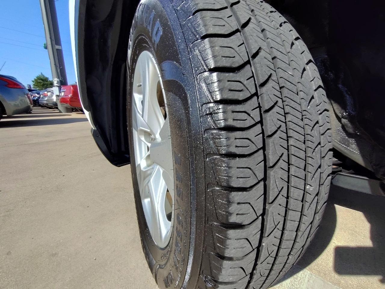 Toyota RAV4 XLE 2019
