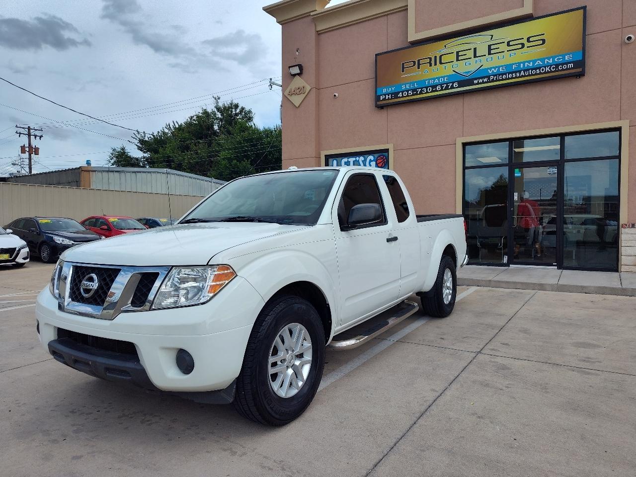 Nissan Frontier SV King Cab I4 5MT 2WD 2017